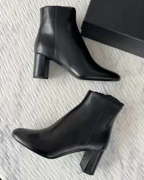 Saint Laurent Lou Ankle Boots